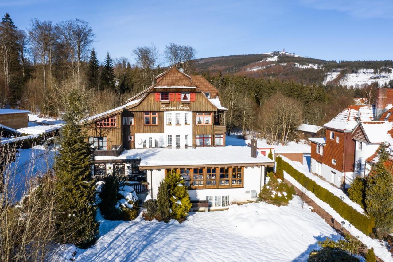 Landhotel Villa Foresta ブラウンラーゲ エクステリア 写真